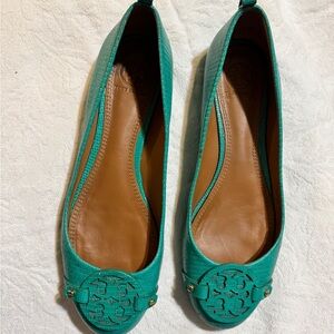 Tory Burch Green Suede Ballet Flats with Floral Embellishment